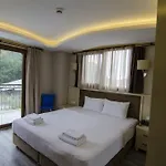 Funda Hotel 3*