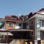 Funda Hotel 3*
