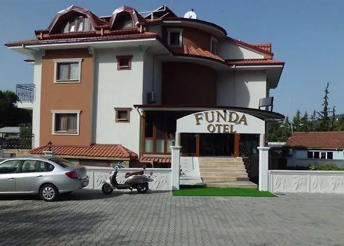 Funda Hotel